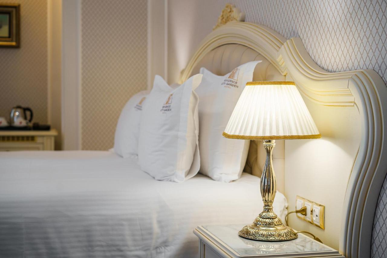Residence City Garden - Certificate Of Excellence Top 10 Best Five-Stars City Hotels For 2024 Awarded By Htif プロヴディフ エクステリア 写真