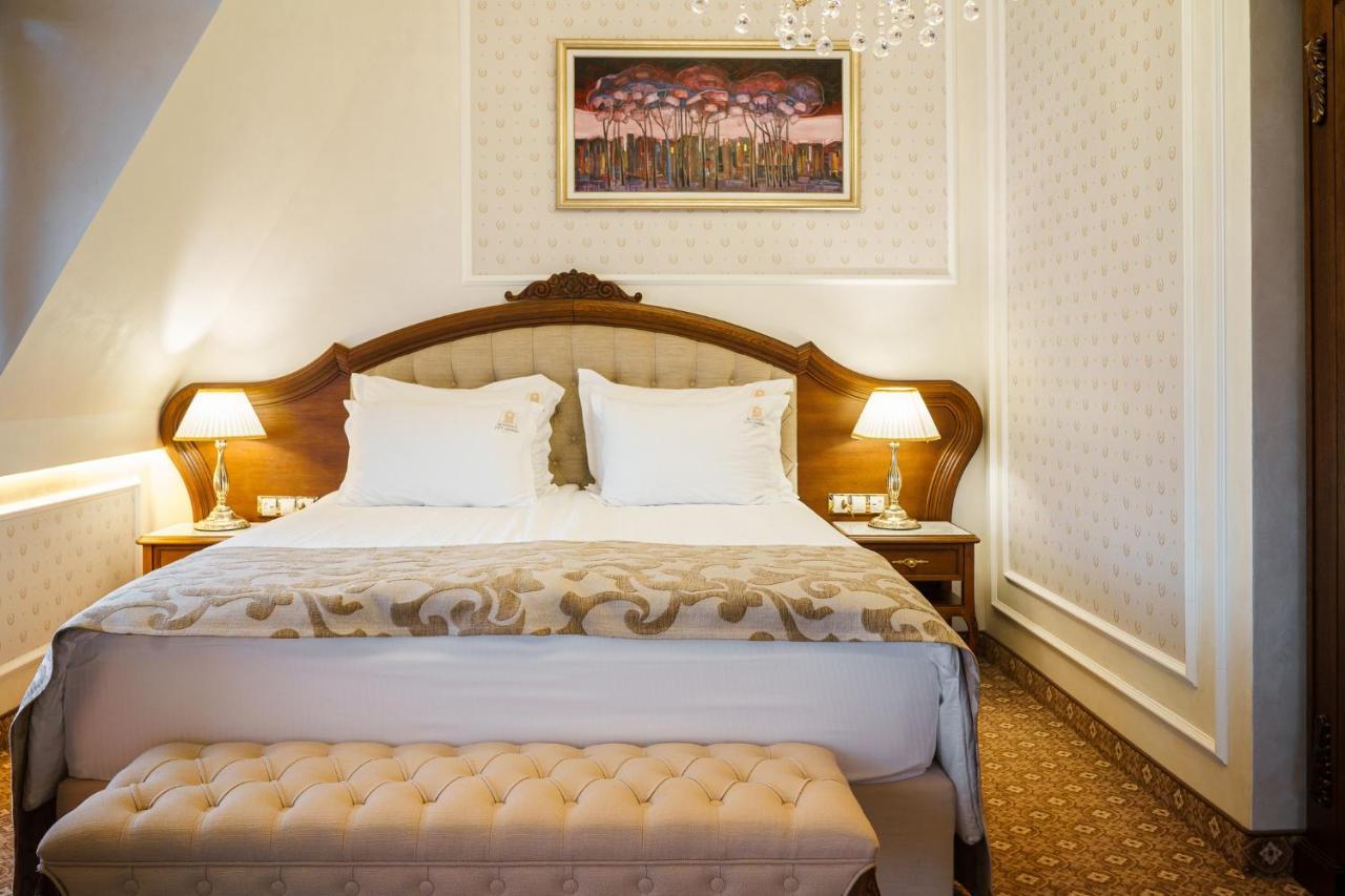 Residence City Garden - Certificate Of Excellence Top 10 Best Five-Stars City Hotels For 2024 Awarded By Htif プロヴディフ エクステリア 写真