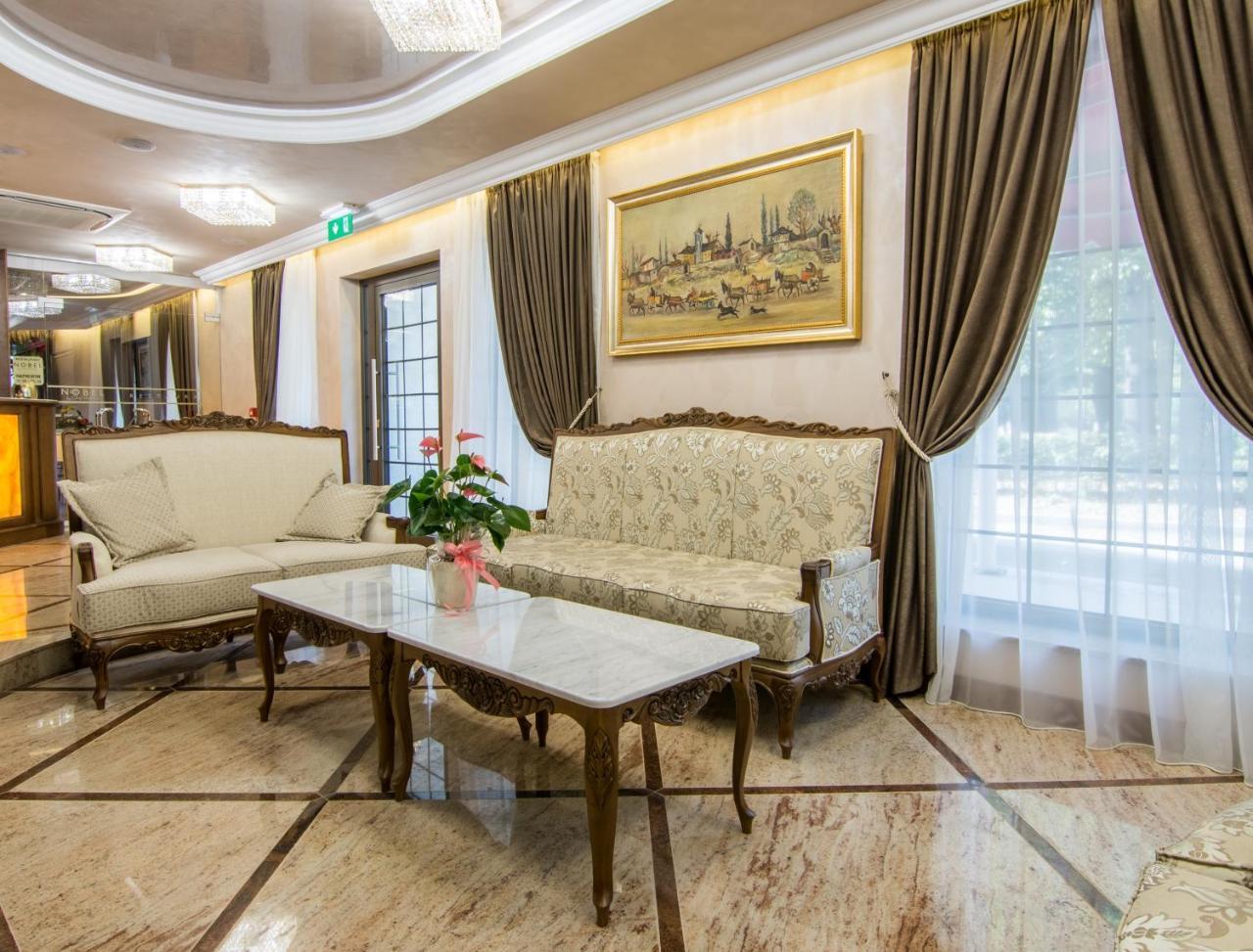 Residence City Garden - Certificate Of Excellence Top 10 Best Five-Stars City Hotels For 2024 Awarded By Htif プロヴディフ エクステリア 写真